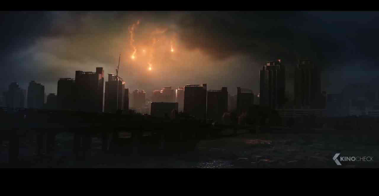 Train-To-Busan-2-Peninsula-Movie-Lightning-Dropping-From-Sky Train-To-Busan-2-Peninsula-Movie-Lightning-Dropping-From-Sky